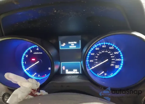 2016 Subaru Outback 3.6R Limited z USA, uszkodzony, nr VIN 4S4BSENCXG3309871